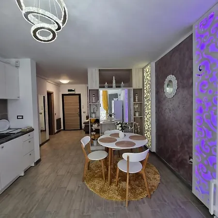 Apartament Bianca Apartment At Alezzi Beach Resort Năvodari