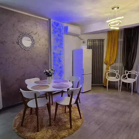 Bianca Apartment At Alezzi Beach Resort Năvodari
