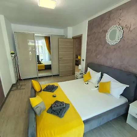 Bianca Apartment At Alezzi Beach Resort Apartament