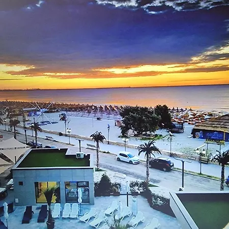 Bianca Apartment At Alezzi Beach Resort *