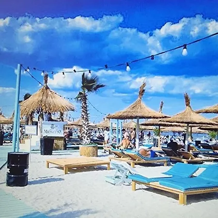 Bianca Apartment At Alezzi Beach Resort *